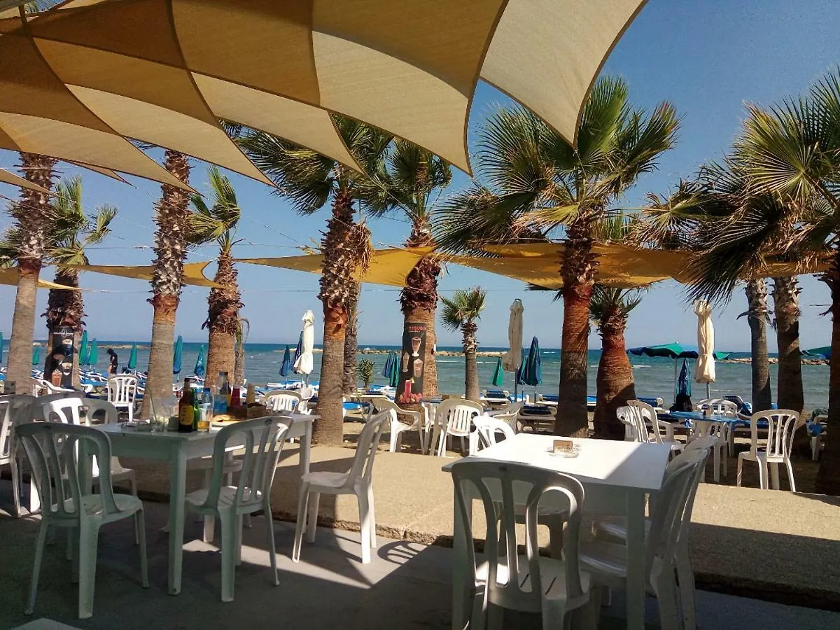 Easystay Two Bedroom Apartment Larnaca Cyprus