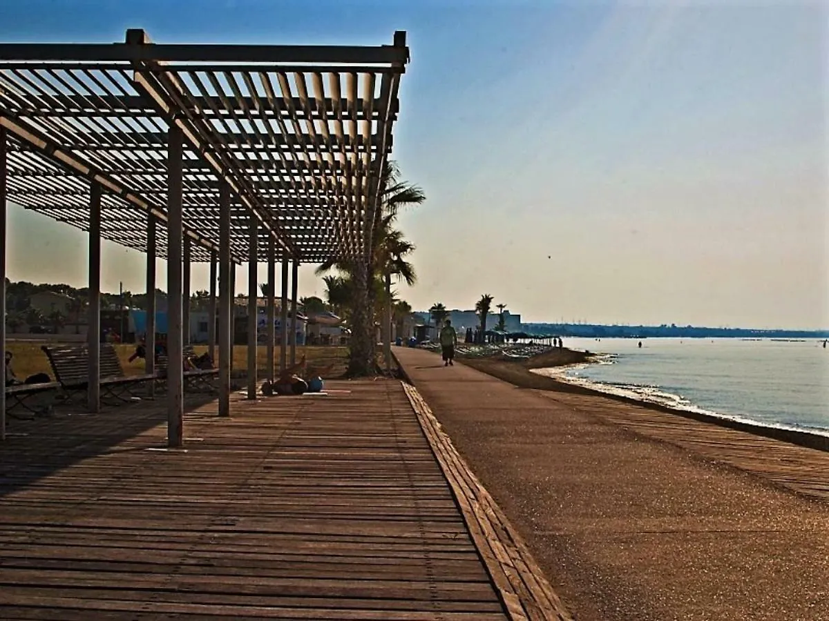 Easystay Two Bedroom Apartment Larnaca