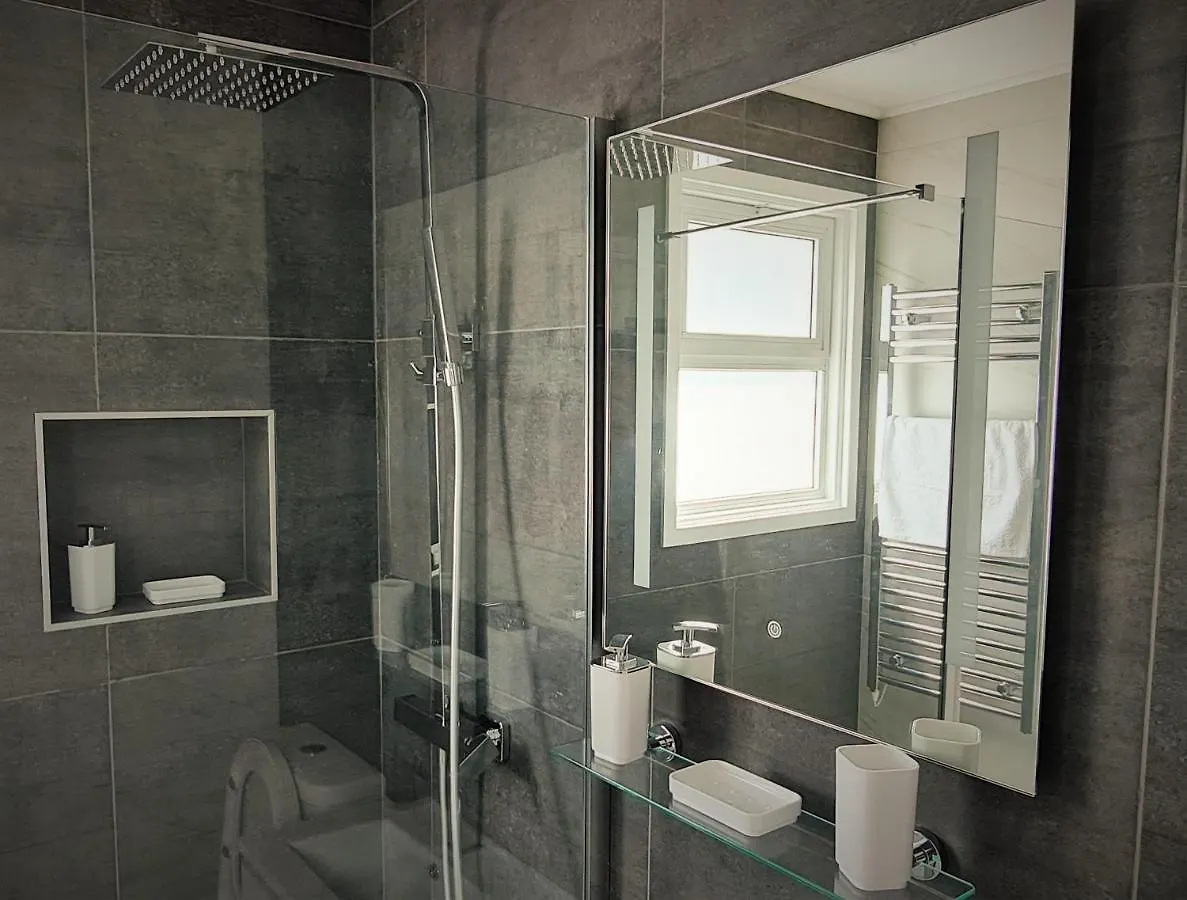Easystay Two Bedroom Apartment Λάρνακα