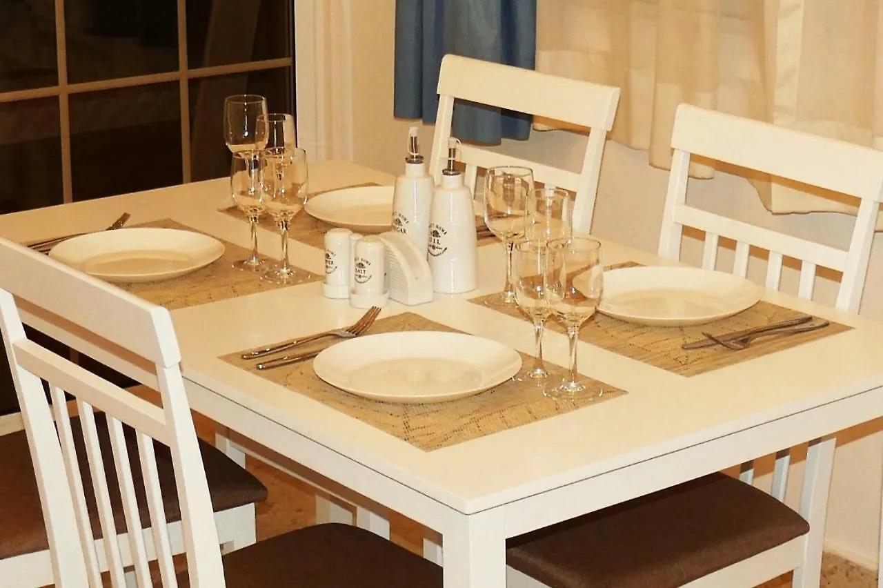 Easystay Two Bedroom Apartment Λάρνακα Κύπρος