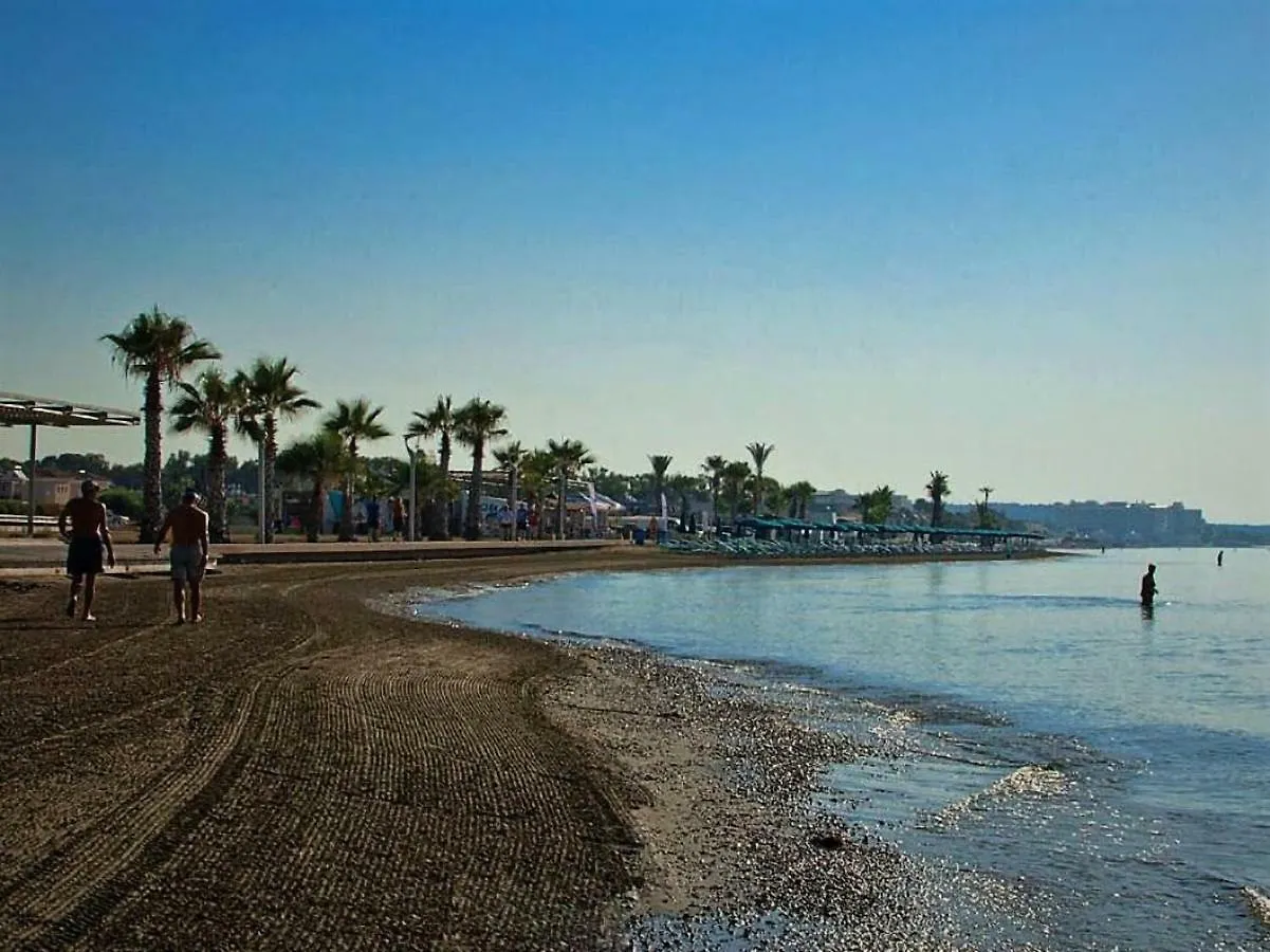 Easystay Two Bedroom Apartment Λάρνακα